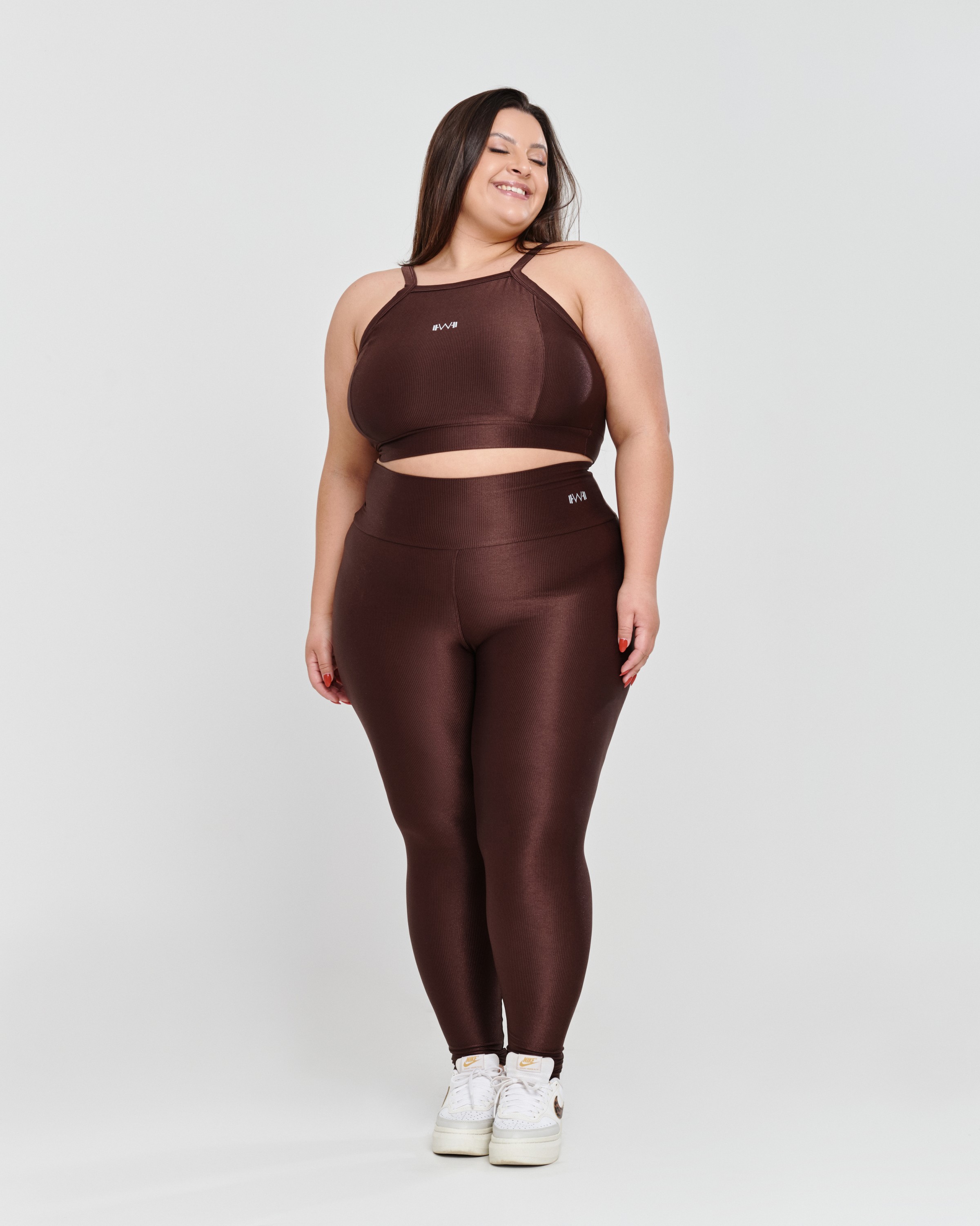 Calça Canelada Recorte V Plus Size Dark Oak - Power Fit
