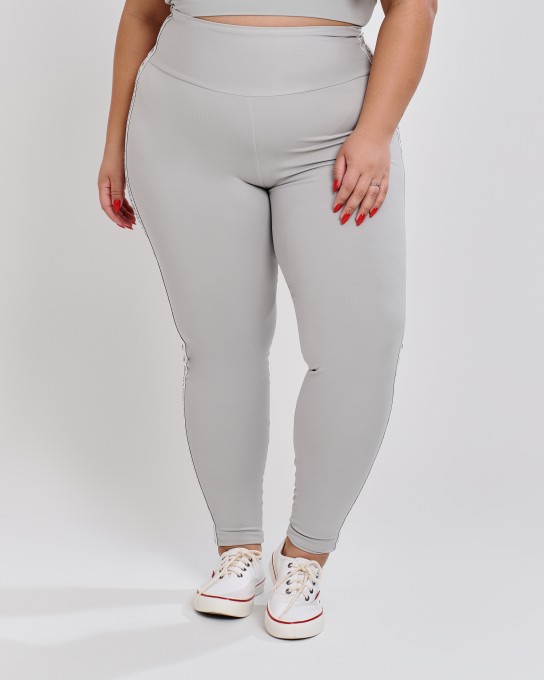 Calça Power Fit Plus Size Silver