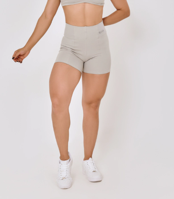 Short Recortes Cinza