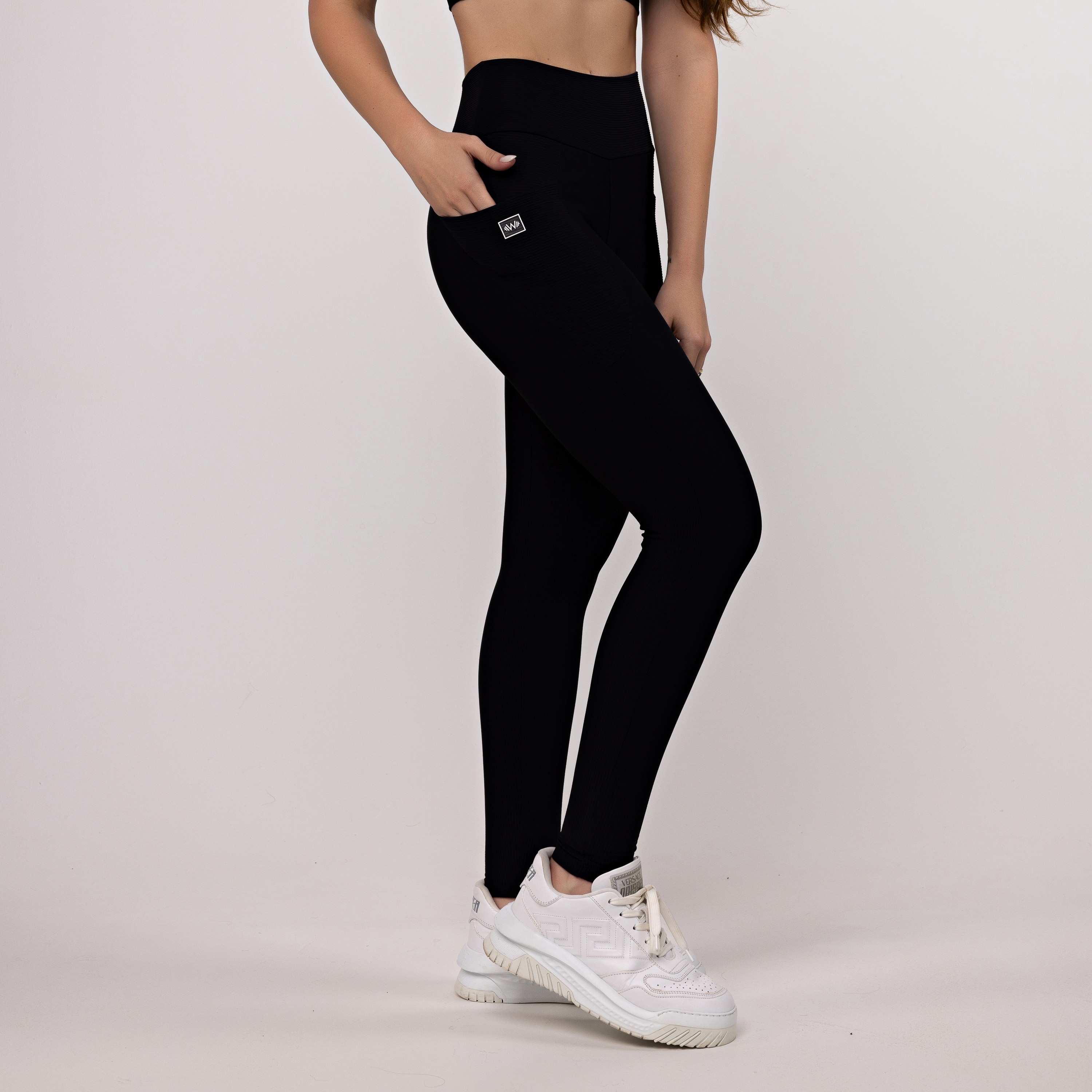 Calça Legging Canelada com Bolso
