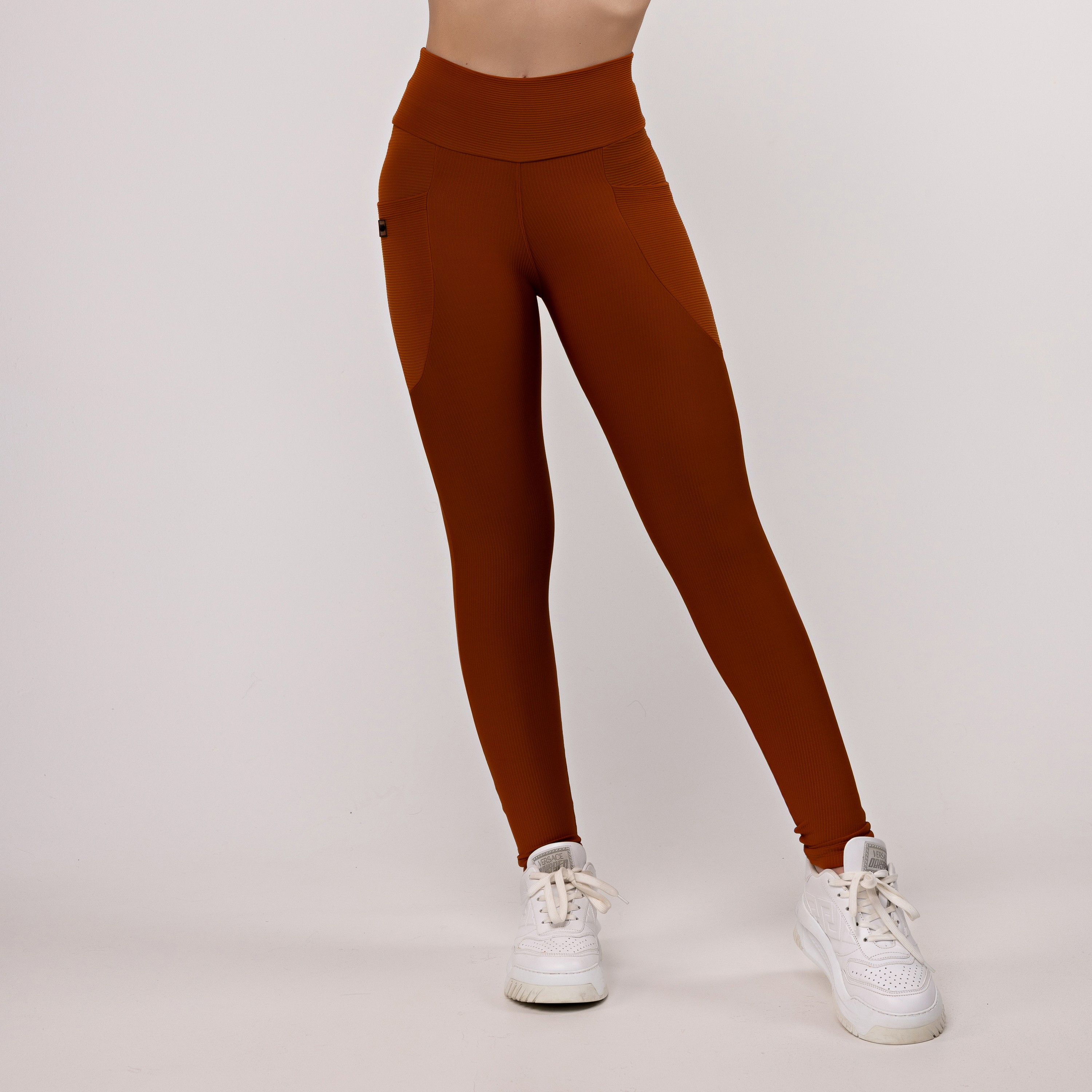 Calça Legging Canelada com Bolso