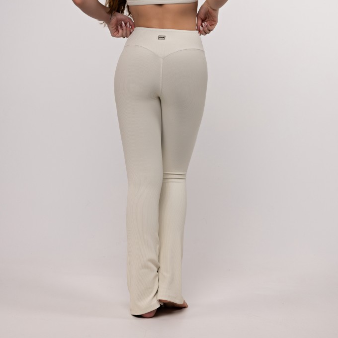 Calça Legging Flare Canelada