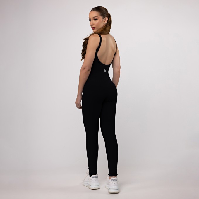 Macacão Canelado Alcinha