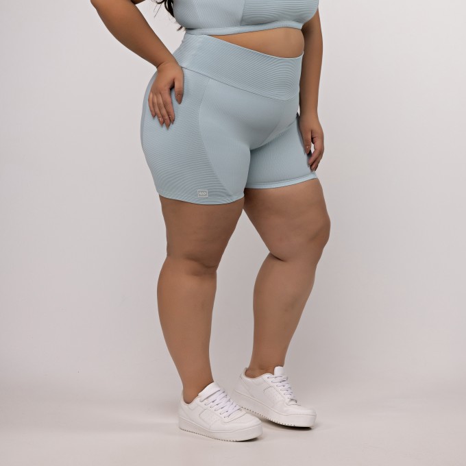 Short Canelado Recorte Plus Size